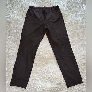 Eileen Fisher Women's Black Straight Leg Pants size MED see measurements 30X25